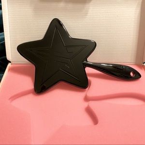 Jeffree Star black mirror